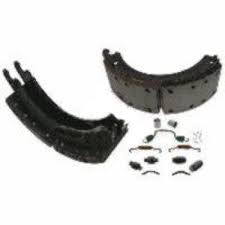 BRAKE SHOE - LINED SHOE KIT WITH HARDWARE, REMAN